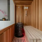 Hotel Legato